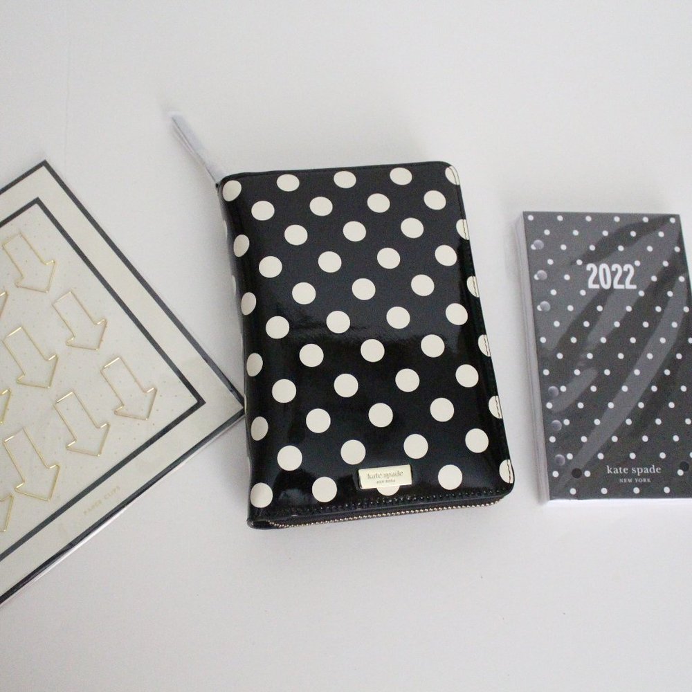 NWT Kate Spade Zip Around Personal Organizer & 2022 Inserts w/Bonus Paperclips